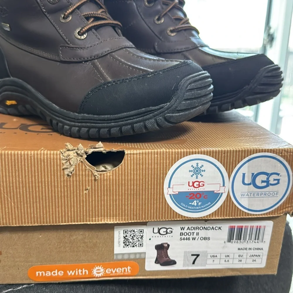 UGG Adirondack Boot ll In Brown & Black Size 7 Waterproof -4 Cold Weather Rating